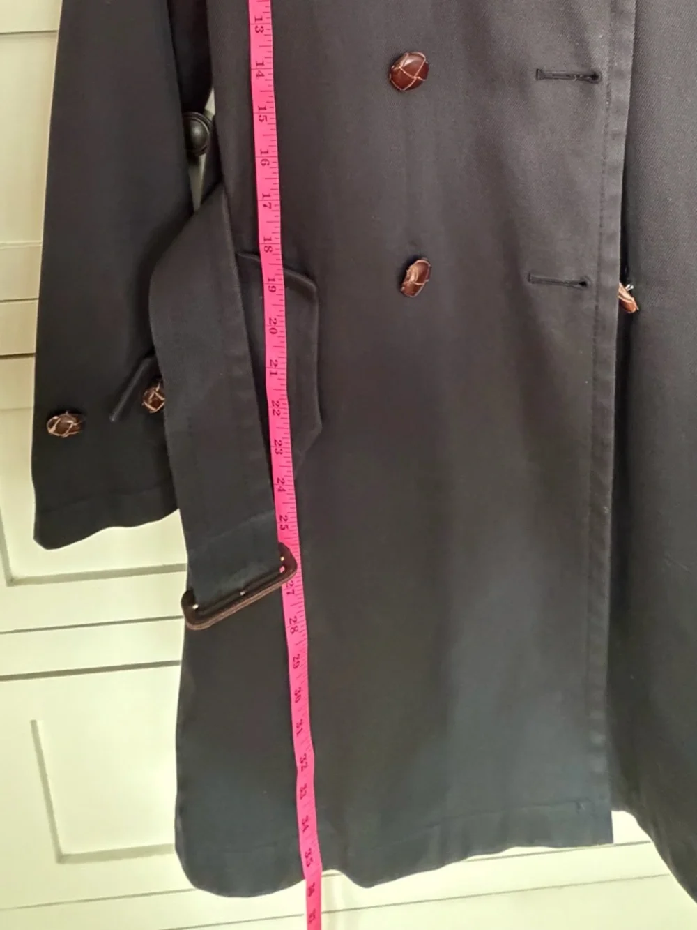 Burberry Black Double-Breasted Belted Trench Coat - Picture 9 of 13